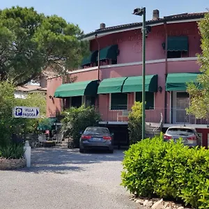 https://hotel-villa-pagoda.it-lombardy.com