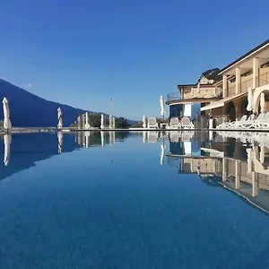 https://hotel-mercedes.it-lombardy.com