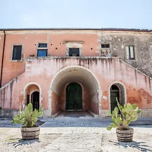 https://feudo-bauly.sicilyhotelsitaly.net