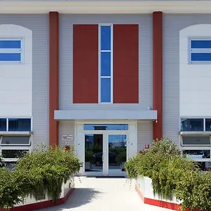 2* Aparthotel Easy Space