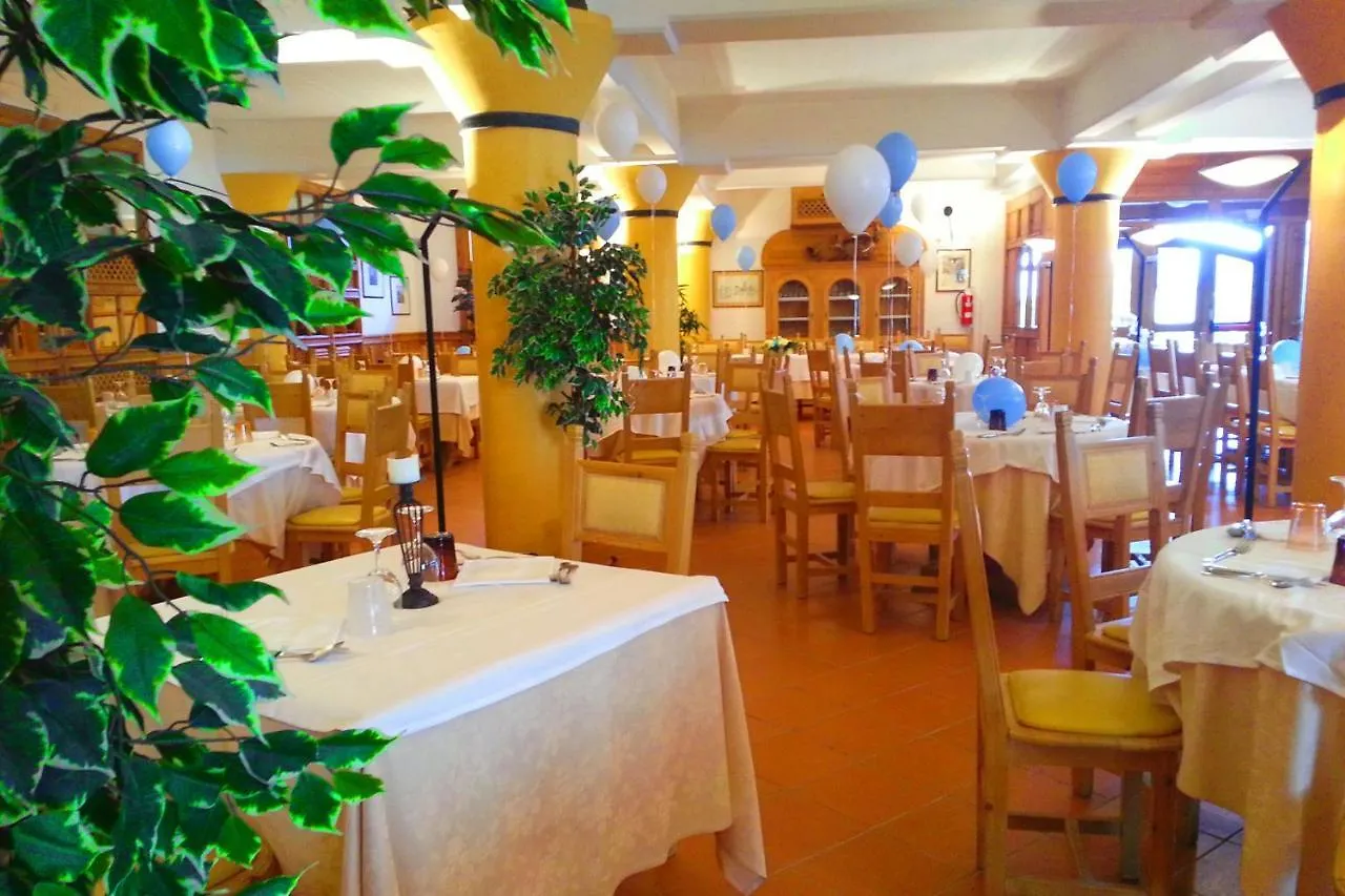 Villa Nencini Volterra 3*,  Italy