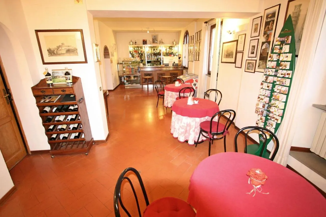 Hotel Villa Nencini Volterra
