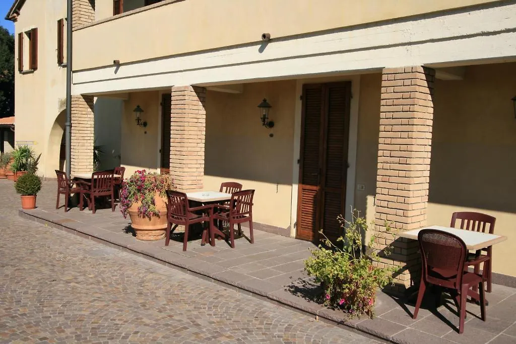 Villa Nencini Volterra 3*,  Italië