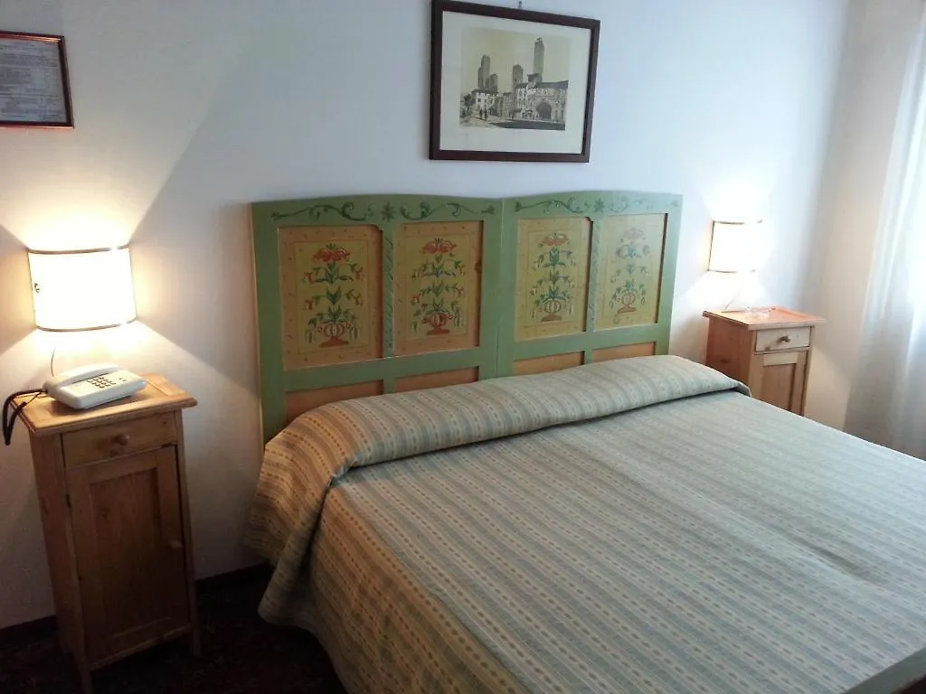 Hotel Villa Nencini Volterra