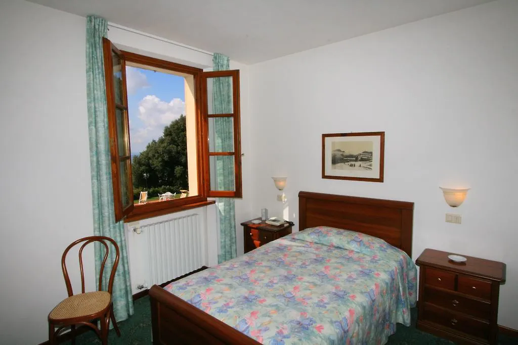Hotel Villa Nencini Volterra