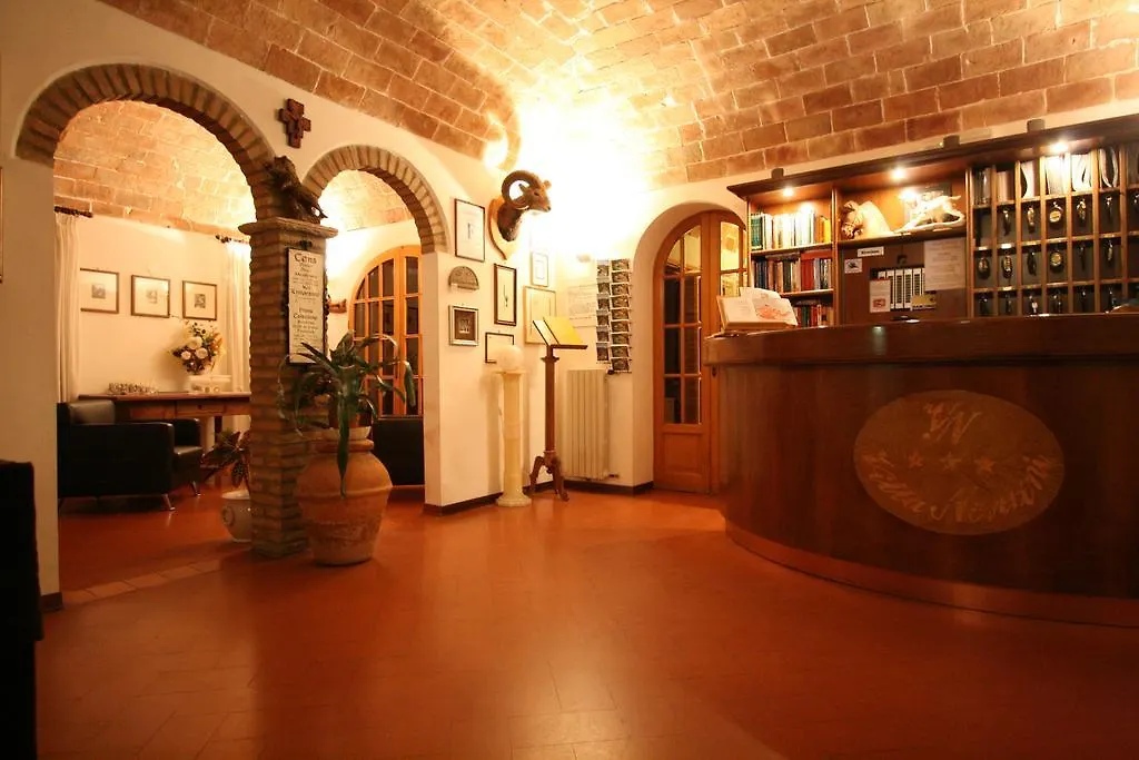 Villa Nencini Volterra 3*,
